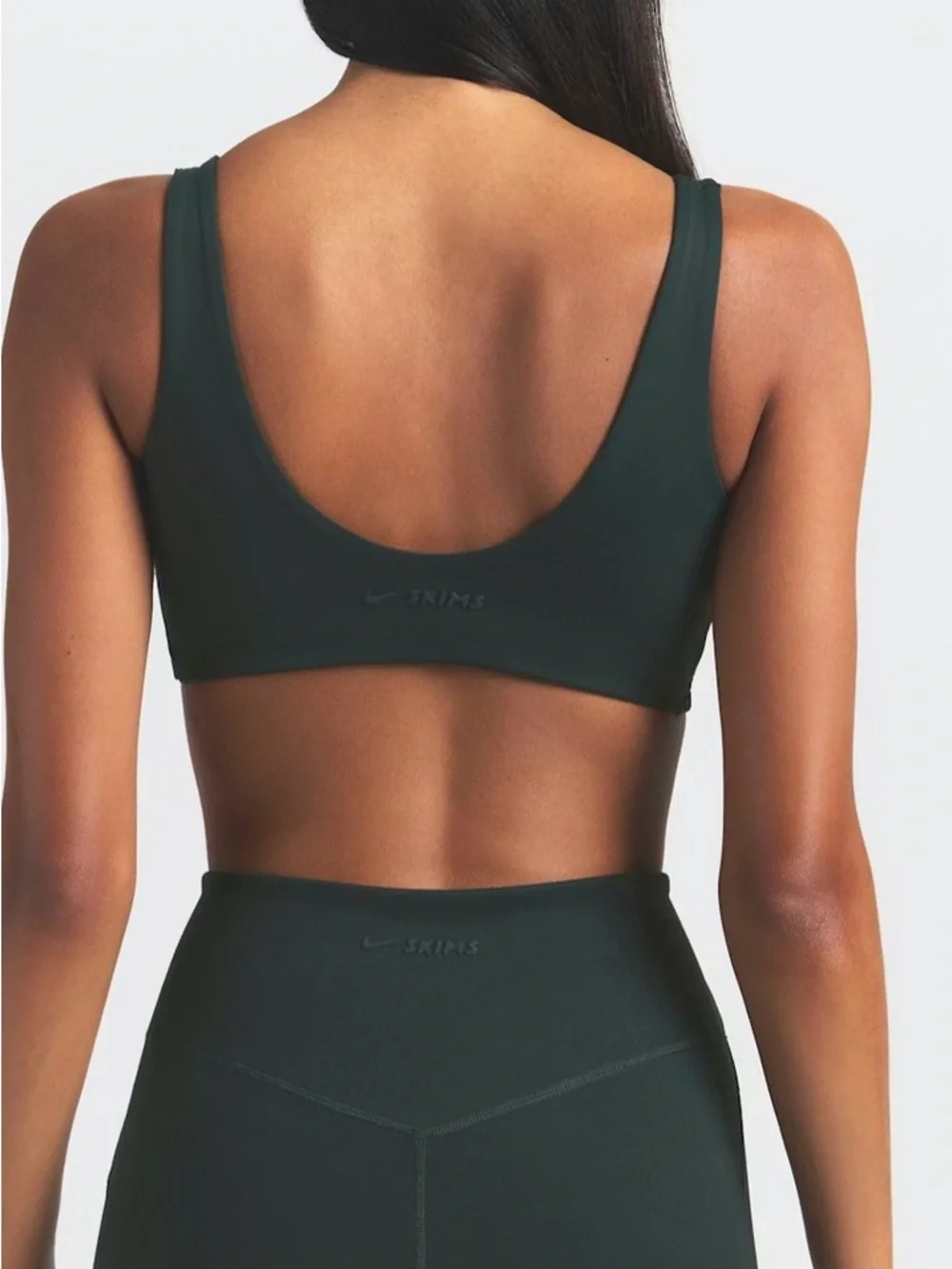SKIMS Twist Front Plunge Bra Dark Teal Size Large - Picture 2 of 8